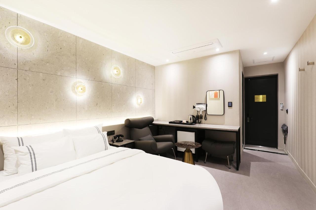 Mari Hotel Chungju Dış mekan fotoğraf