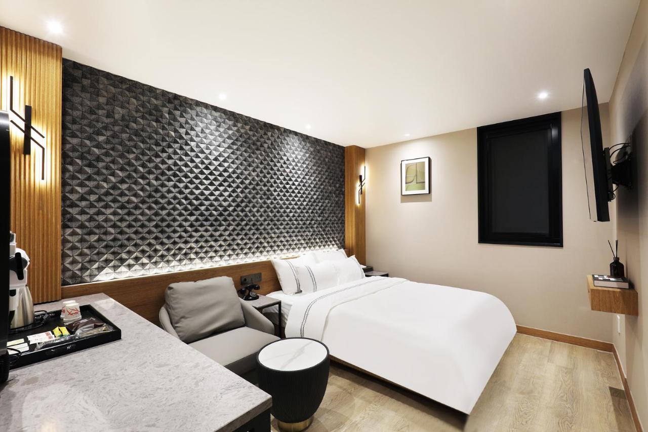 Mari Hotel Chungju Dış mekan fotoğraf